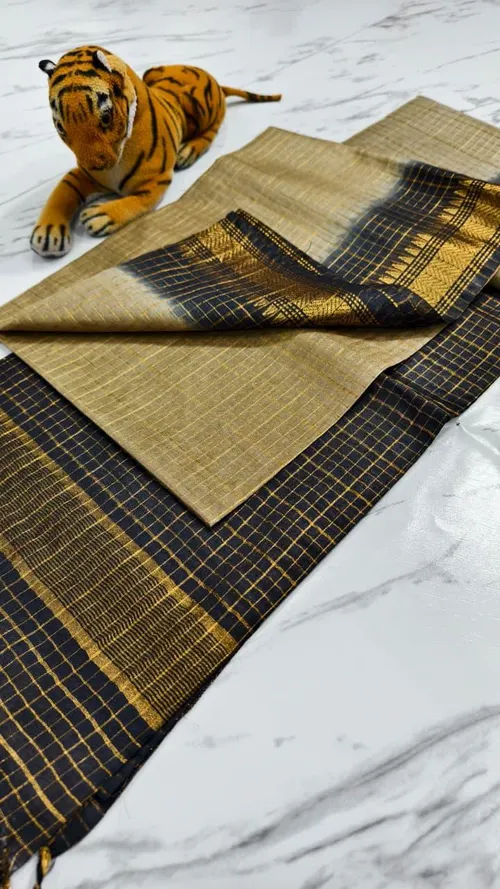 Traditional Mangalgiri Cotton Saree with Mini Check Design & Handwoven Finish